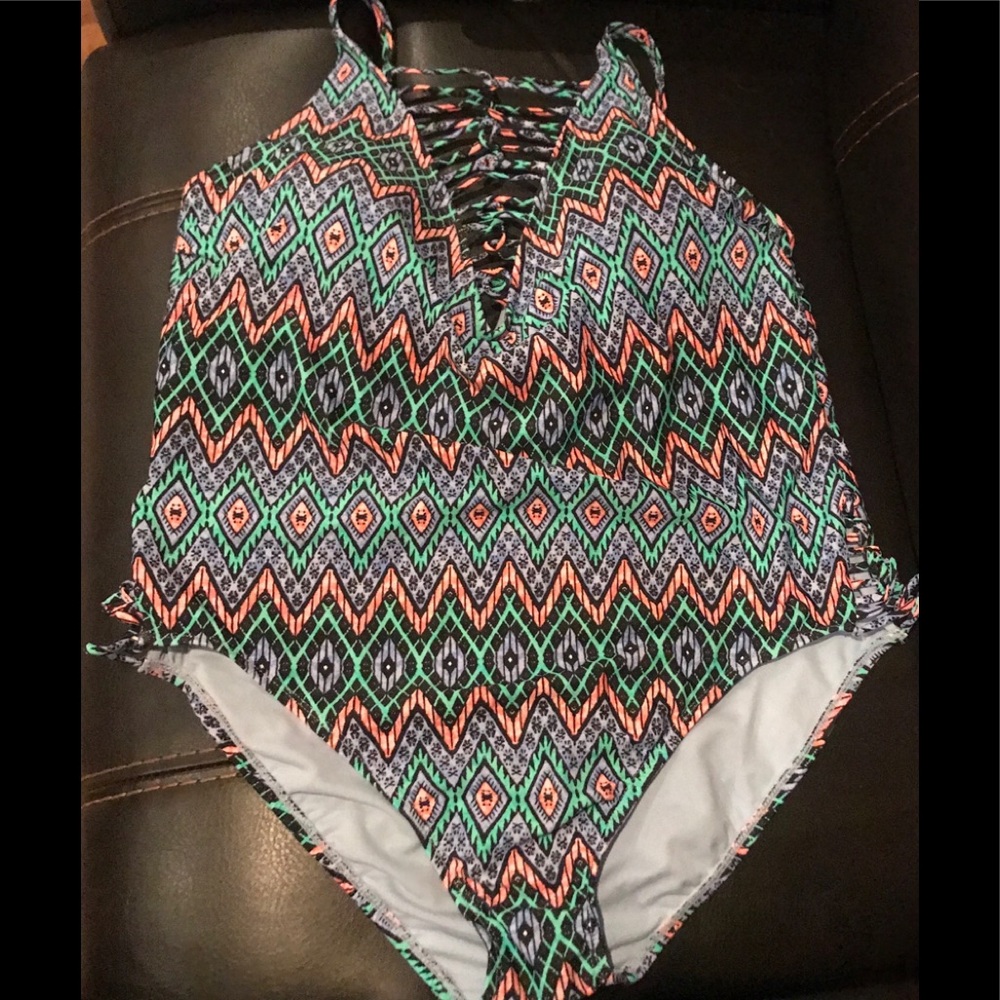 New no tags No Boundaries one piece swim suit 3X